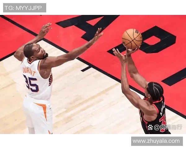 NBA球队与大学球队对抗赛的精彩瞬间与战术分析